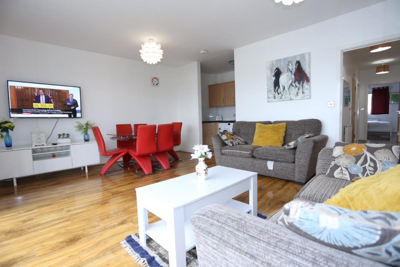 Lovely 2 Bed 2 Toilet Hill House River View Apartment London Exterior foto