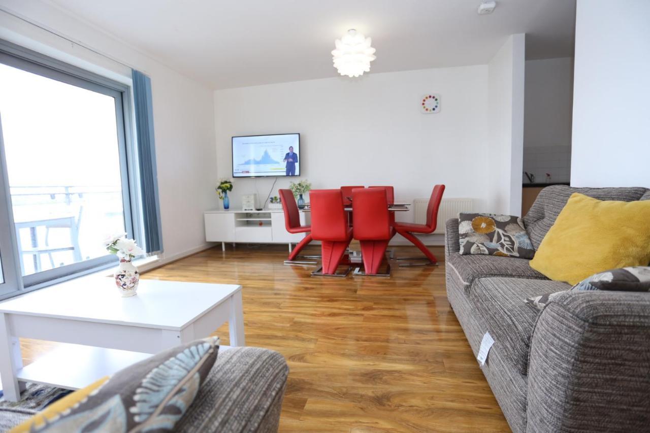 Lovely 2 Bed 2 Toilet Hill House River View Apartment London Exterior foto
