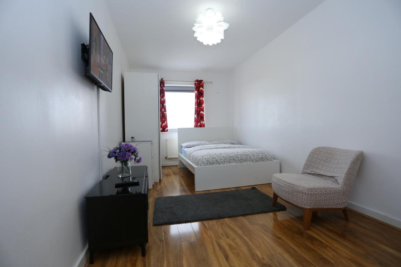 Lovely 2 Bed 2 Toilet Hill House River View Apartment London Exterior foto
